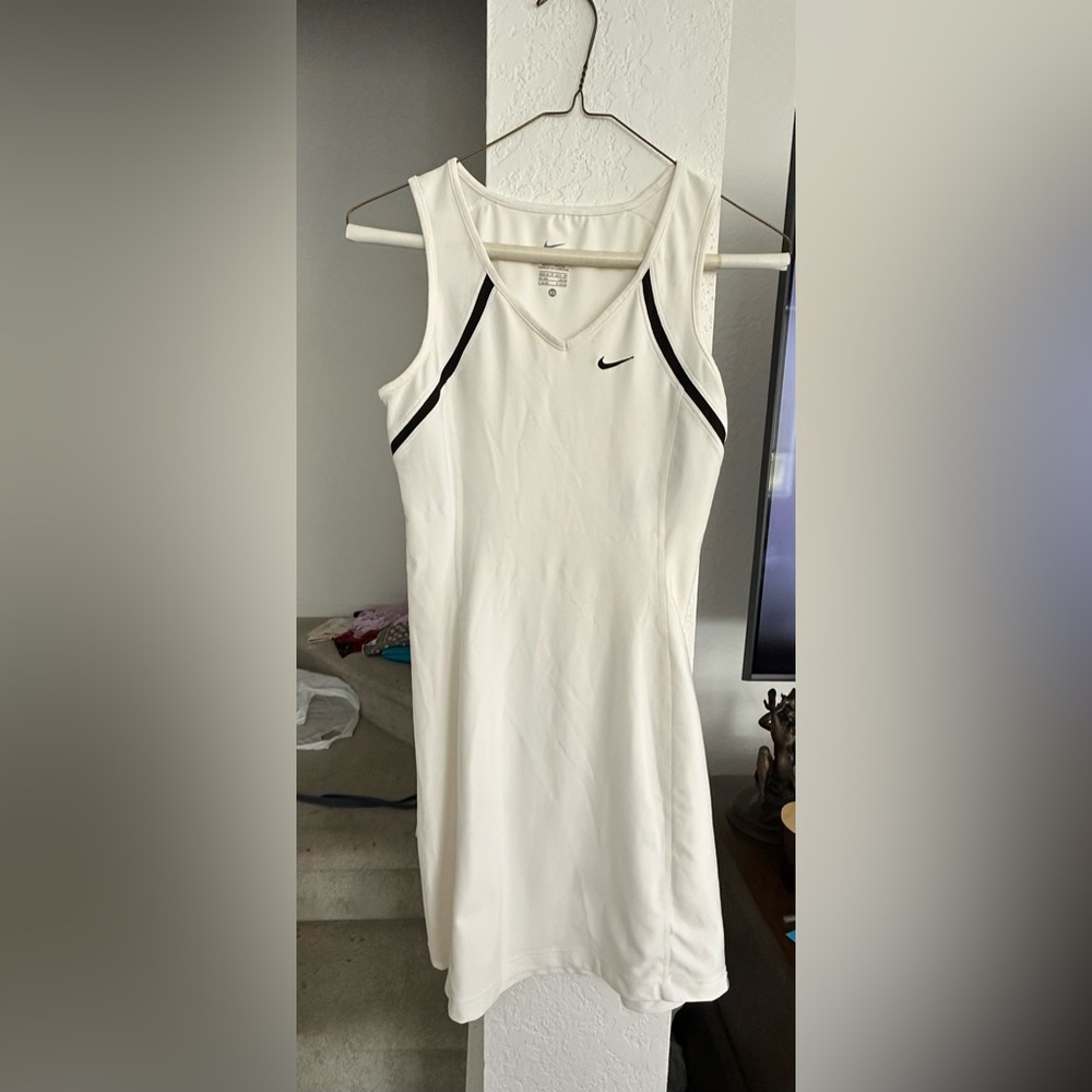 Nike White and Black Sleeveless Dress